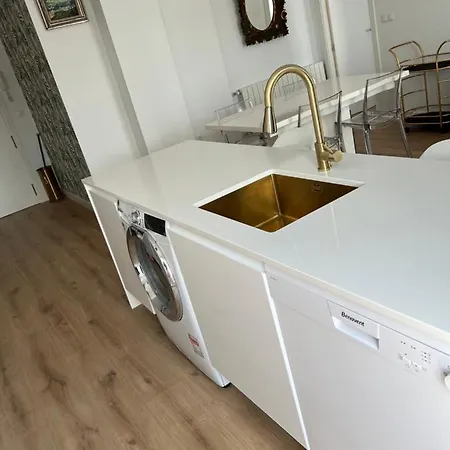 Apartamento De Lujo A Tan Solo 4km De Santander. 아파트 산타 크루스 데 베자나