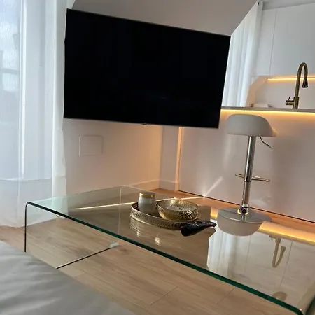 Apartamento De Lujo A Tan Solo 4km De Santander. 아파트